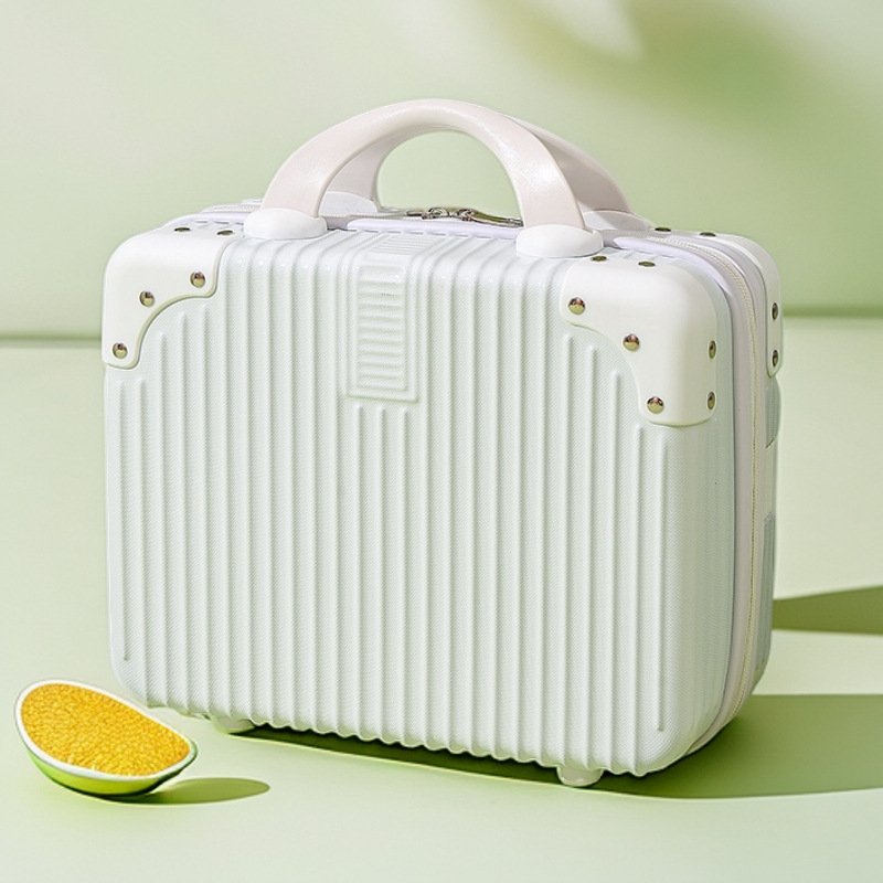 Small handheld suitcase