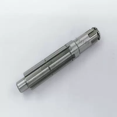 Motorcycle engine and accessories pulling gear WIN100 teeth total complete - win100-spindle-one