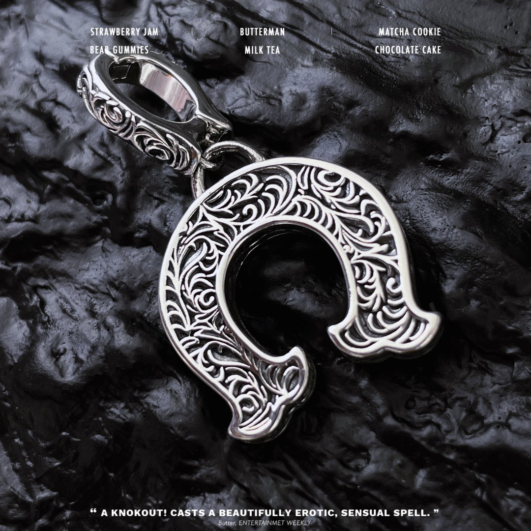 Ciondolo a ferro di cavallo design di nicchia alla moda nicchia di fascia alta stile trendy fresco_voghion.com