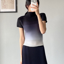 三宅专柜品质热卖短袖上衣女夏时尚渐变减龄百搭套头小衫气质T恤
