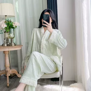 海岛绒睡衣女2025新款秋冬加厚家居服双面绒保暖时尚豹纹睡衣毛绒