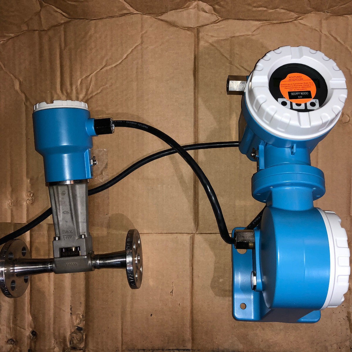 e h全新一体式e+h涡街流量计 F200 系列 7F2B15, DN15 1/2"