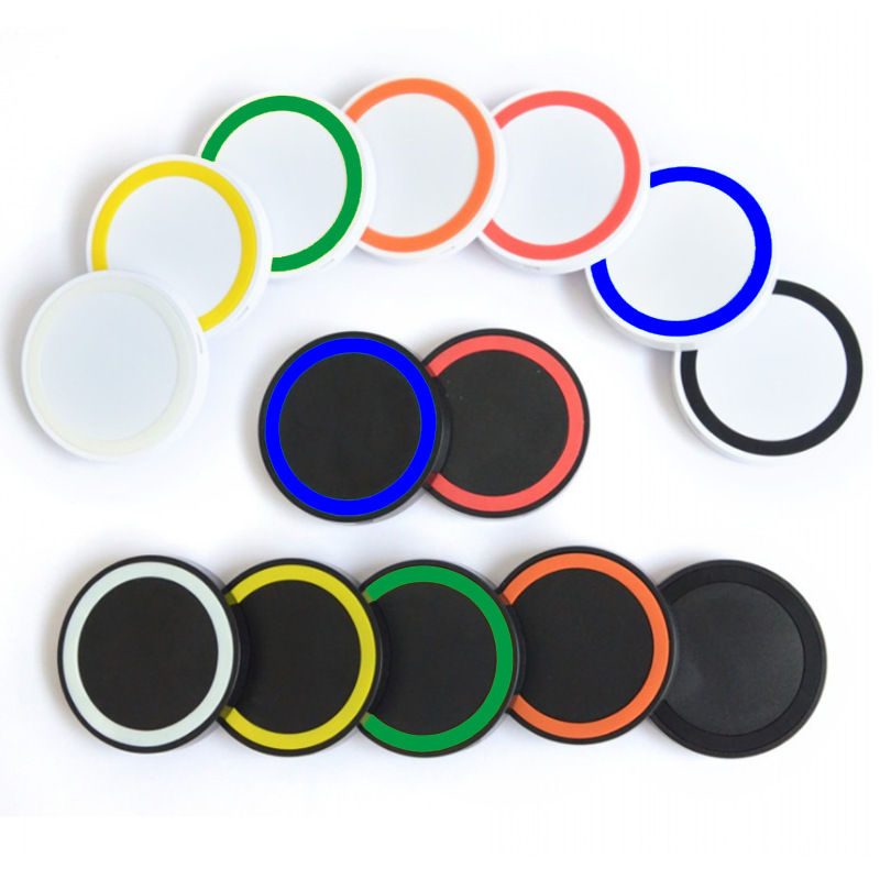 Q5 cargador inalámbrico para Apple QI estándar escritorio portátil mini teléfono móvil cargador inalámbrico regalo ventas directas