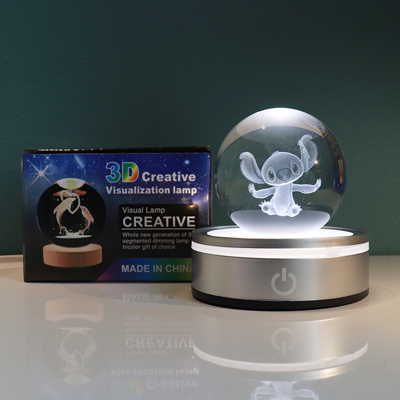 Lámpara decorativa 3D con bola de cristal – figura luminosa de Stitch, regalo creativo y luz nocturna