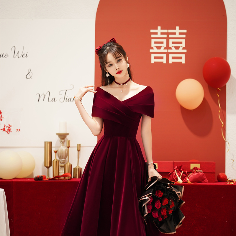 Vestido de tostadas novia boda compromiso banquete fuera del hombro más tamaño mujeres embarazadas vientre que cubre pequeño vino rojo vestido de noche