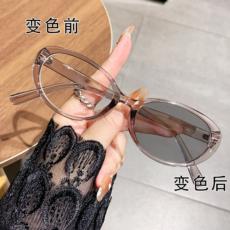光感变色防蓝光近视镜时尚跨境书呆子极简风素颜显瘦素颜近视眼镜|undefined