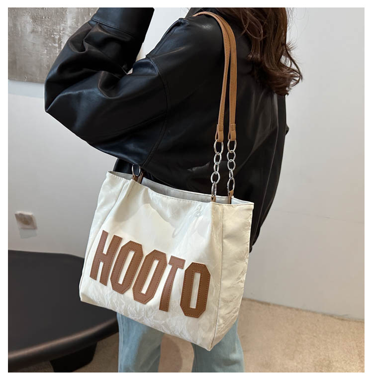 Large-capacity tote bag, high-quality and fashionable handbag for women, simple letter underarm bag for college students in class and at work undefined