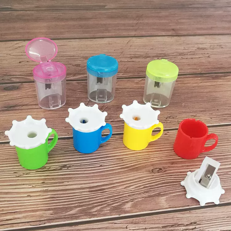 学习用品 可爱卡通杯迷你卷笔刀 削笔刀 学生奖品 削铅笔刀