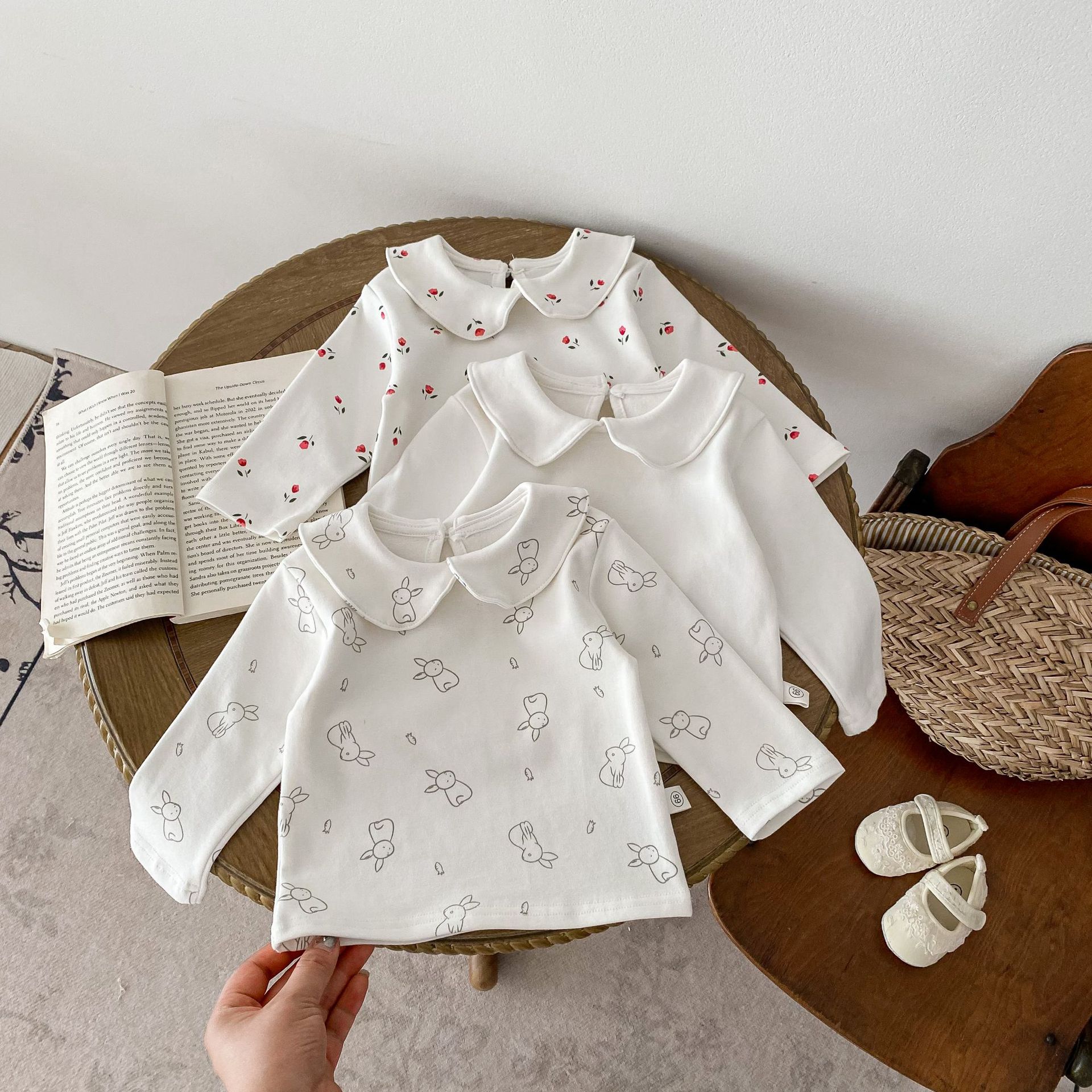 2023 otoño ropa infantil niña bebé muñeca collar bottoming camisa recién nacido floral conejo impreso camiseta superior