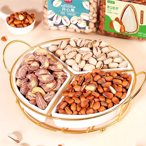 [High-end pure nut gift box 1500g/cashew/pistachio/pine nuts] New Year gift dried fruit snacks manufacturer