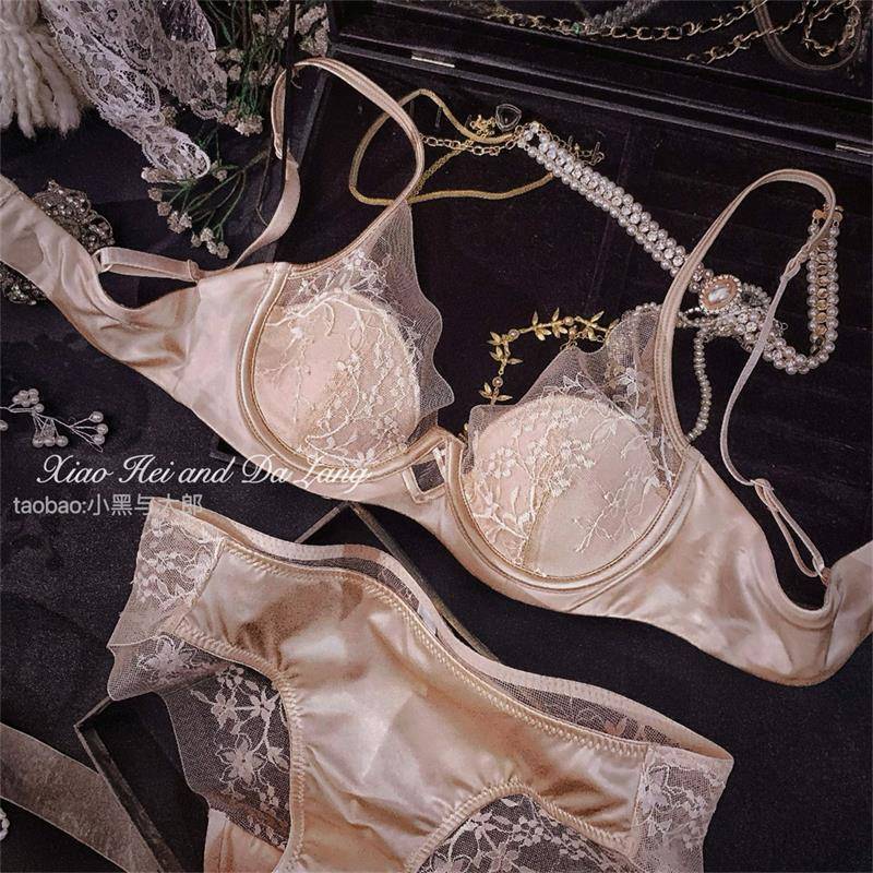 New French Lace Intimates Women's Satin Small Breast Push-Up Anti-Sagging Big Breast Sexy Bra Set