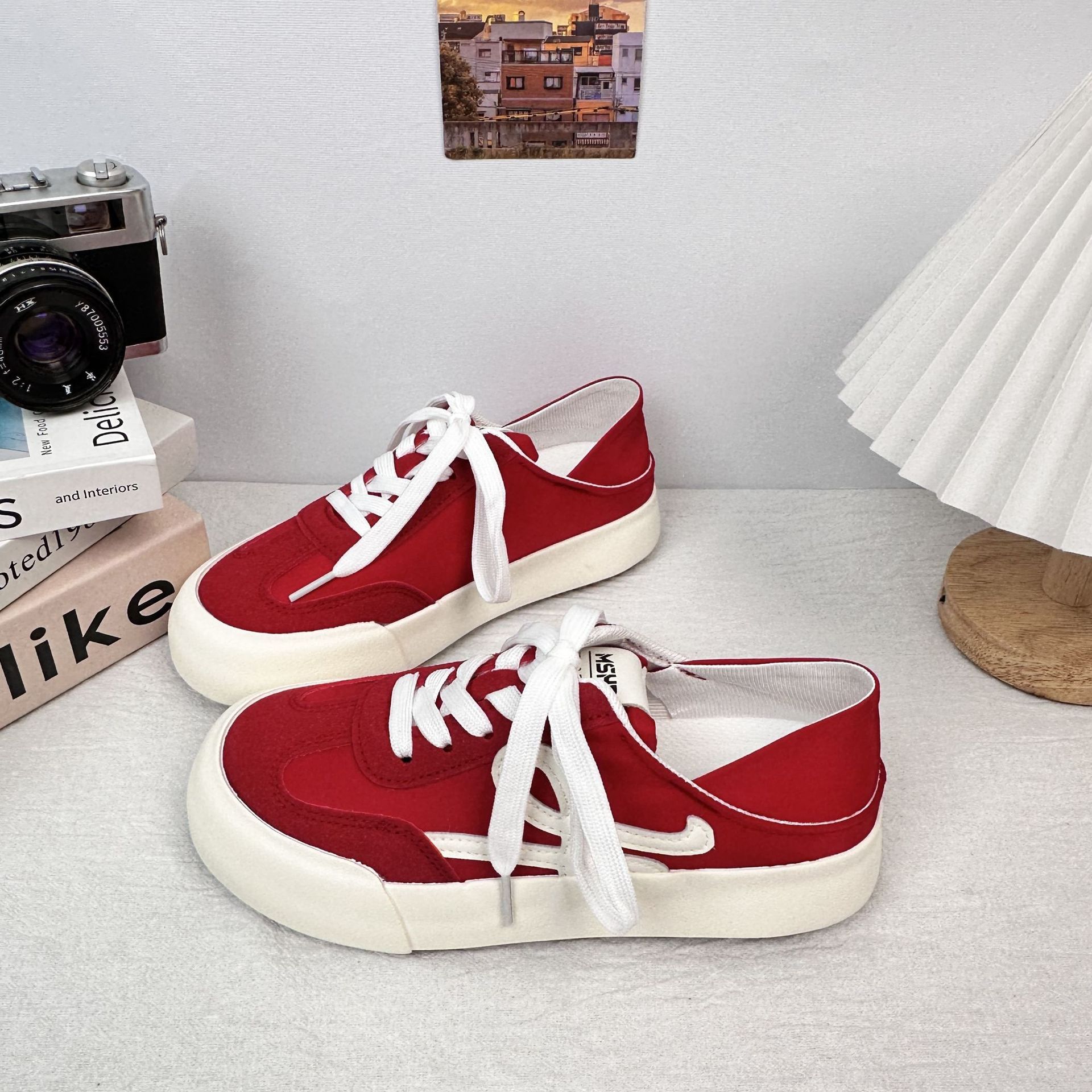 6652 zapatos de lona de suela gruesa mujer 2025 primavera nuevo estilo estudiante todo fósforo zapatos chic zapatos blancos casuales originales mujeres
