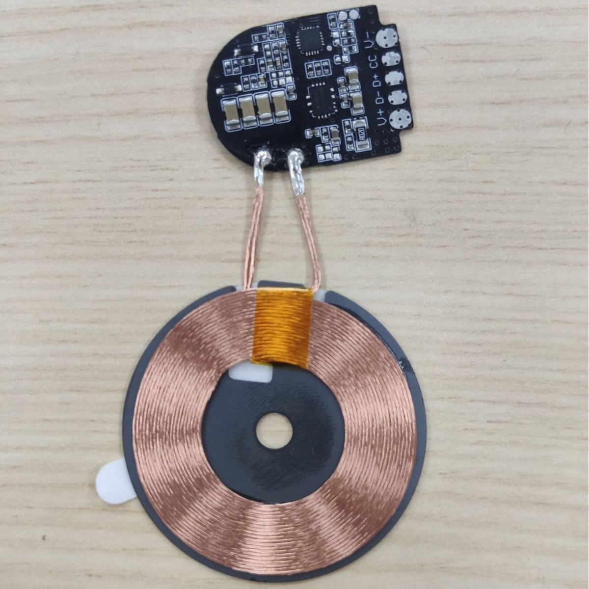 Magnetic mobile phone wireless charging 15W magnetic wireless charging PCBA Magsafe magnetic wireless charging module is applicable to Apple