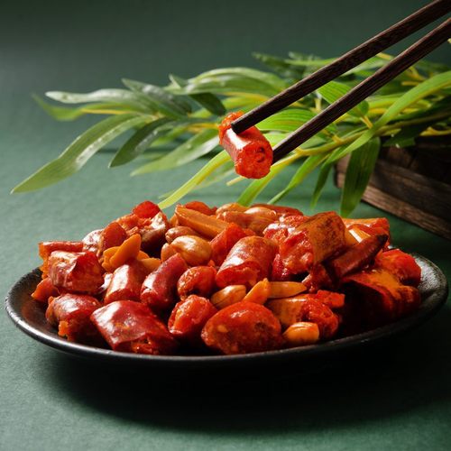 Crunchy Chili Peanuts for Drinking, Crispy Chili Peanuts as a Snack, Specialty Food from Chongqing, Snack Food, Crispy Chili Peanuts