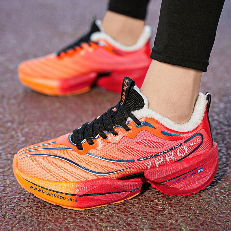 Плюшевый новый красный кролик 7pro молодежная угольная доска кроссовки фабрика прямых продаж для амортизации мужской и женский студенческий зимний кроссовок