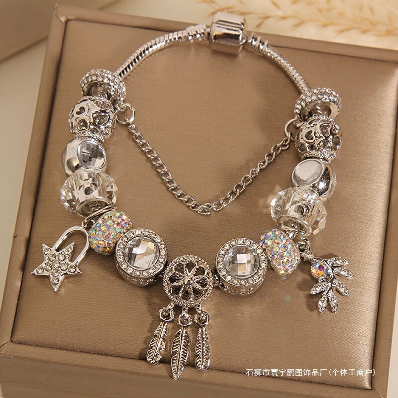 Pan-Style Classic Bracelet with Cute Angel White Glass Beads, Trendy and Stylish, Popular among Young Girls, Light Luxury Bracelet Pan-Style Classic Bracelet with Cute Angel White Glass Beads, Trendy and Stylish, Popular among Young Girls, Light Luxury Bracelet