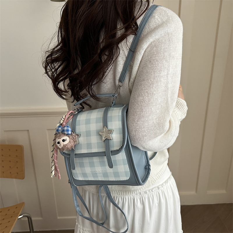 Mochila coreana de nicho popular para mujeres 2026 nueva exquisita mini mochila a cuadros, mochila de viaje de alto valor