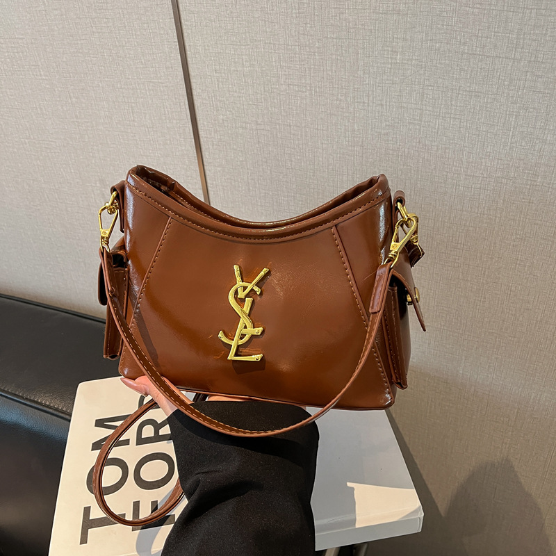 2026 Spring New Fashion Bag Casual Personality Single Shoulder Crossbody Bag with Unique Design and Texture for Women Dumpling Bag