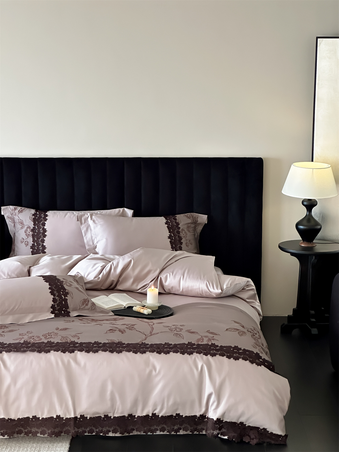 Nordic Vintage Four Piece Bedding Set Romantic Luxury Duvet Cover_voghion.com