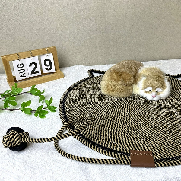 Black toy ball integrated mat