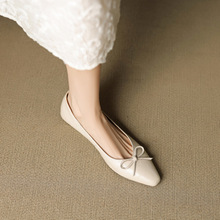 复古方头蝴蝶结浅口低跟单鞋女2025新款秋季软底真皮黑米白酒红色