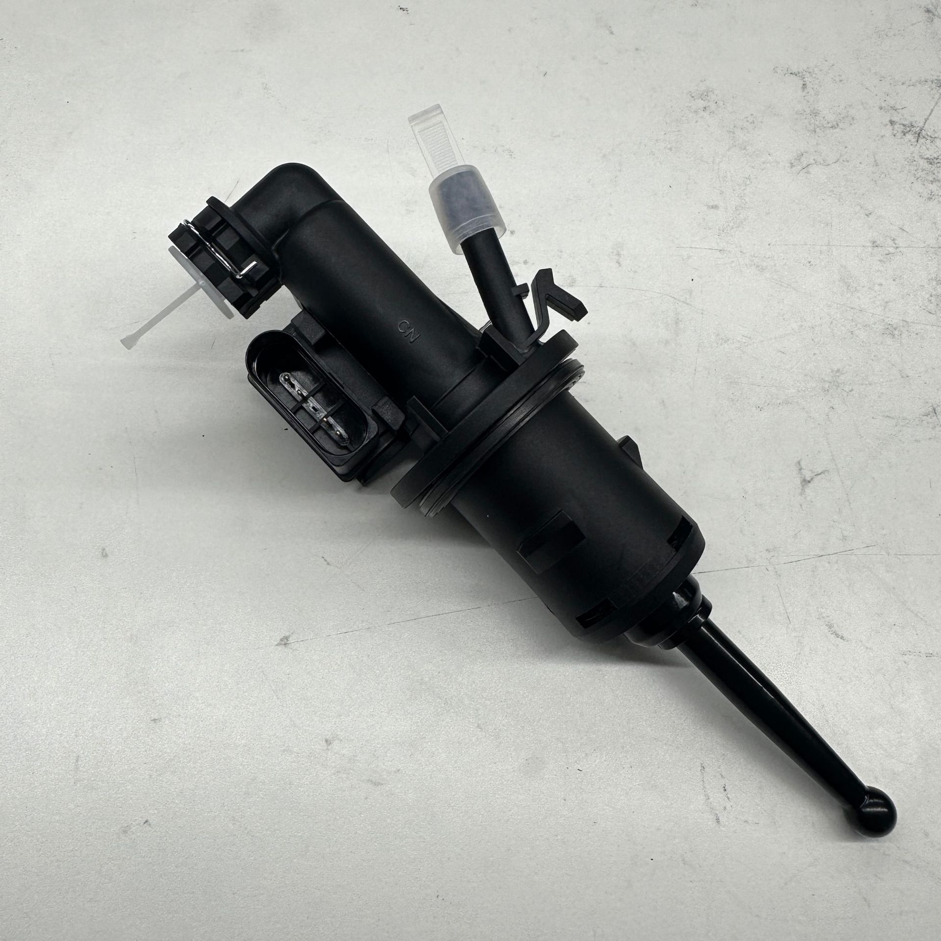 Suitable for Volkswagen Golf Clutch Master Cylinder 1K0721388Ab 1K0721388