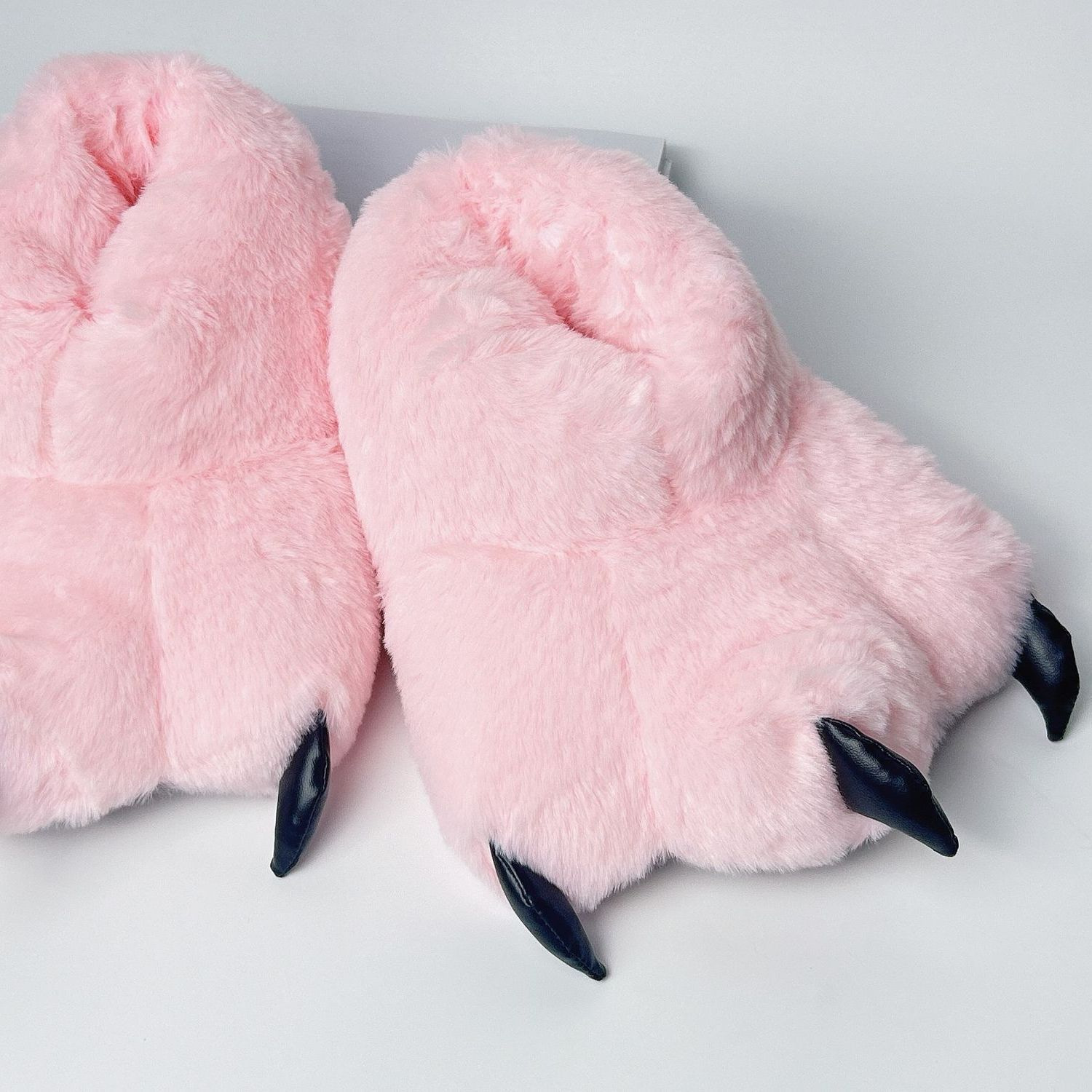 Los fabricantes suministran zapatos de garra de piel de conejo de imitación de color naranja Otoño e Invierno zapatos de garra de animales de dibujos animados zapatos calientes zapatos de algodón mudo zapatos caseros