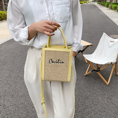 This year's popular bags for women summer  new fashion ins niche straw handheld small square bag single shoulder crossbody bag
