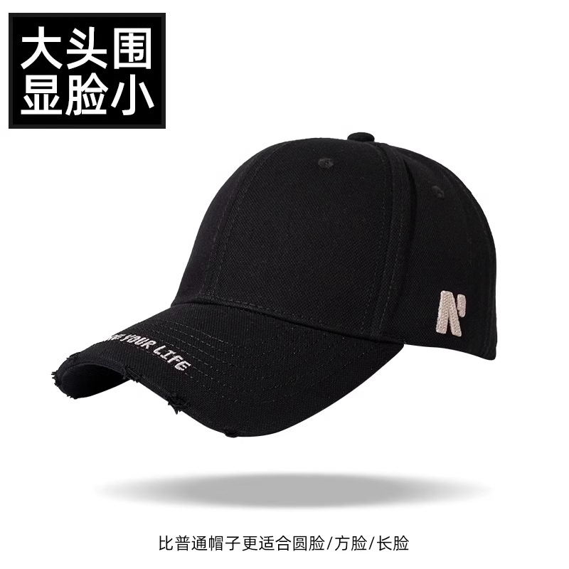 Mũ bóng chày lỗ N bên hông màu đen
