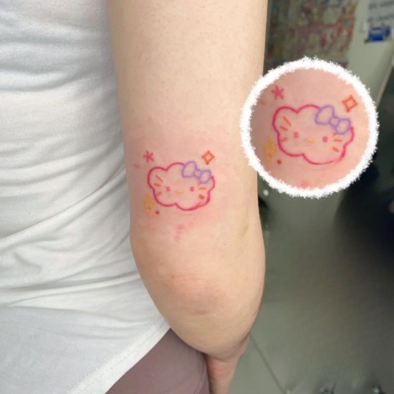 Color hand-painted cloud cartoon kitty cat tattoo stickers Hello kitty cute waterproof children KT cat stickers Color hand-painted cloud cartoon kitty cat tattoo stickers Hello kitty cute waterproof children KT cat stickers