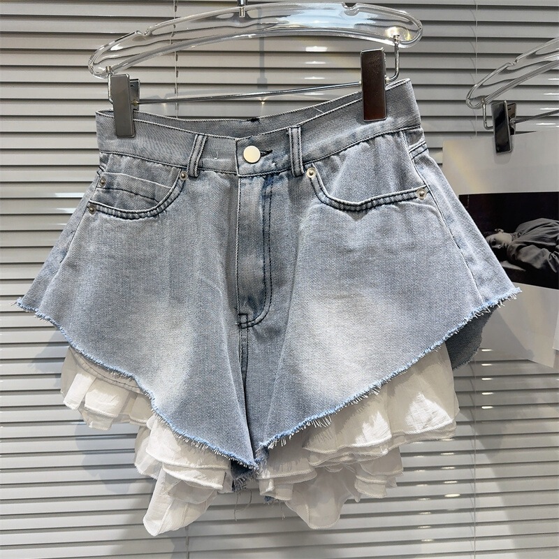 Summer New Style Personalized Sweet and Spicy Lace Hem Washed and Faded Diagonal Hem Wide-Leg Denim Shorts