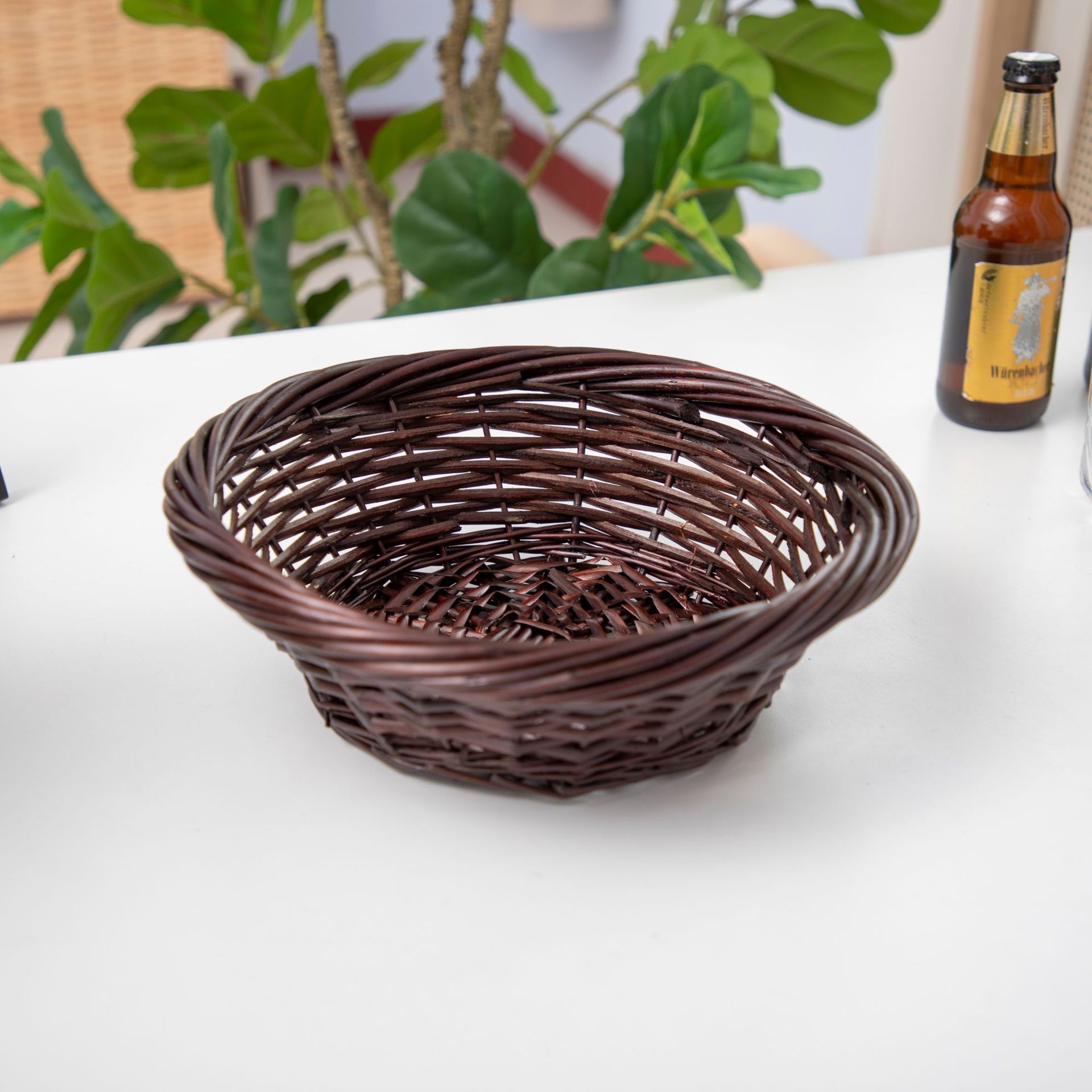 Amazon Hot Sale Dark Brown Plate Snack Plate Plate Plate de mesa trenzado de sauce Plate de mesa