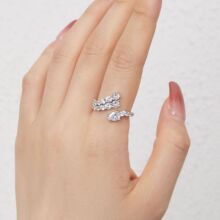 �պ�����S925������ָ�����ʯ�ֹ���Ƕʱ�аٴ�����ʿ��ڽ�Ů