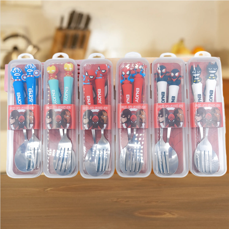 Cartoon Avengers Cutlery Set Two-Piece Stainless Steel Spoon and Fork Student Independent Cutlery with Storage Box Cartoon Avengers Cutlery Set Two-Piece Stainless Steel Spoon and Fork Student Independent Cutlery with Storage Box