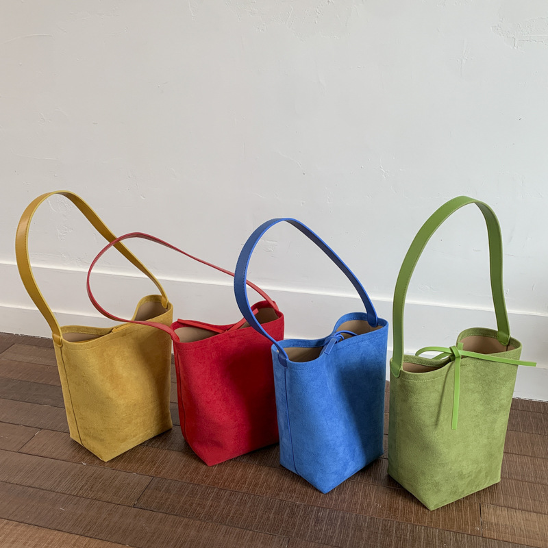 Retro Suede ROW Large Capacity Bucket Bag for Women Casual Commuter Cross-border Shoulder Bag Fashion Underarm Bag - Thumbnail 2