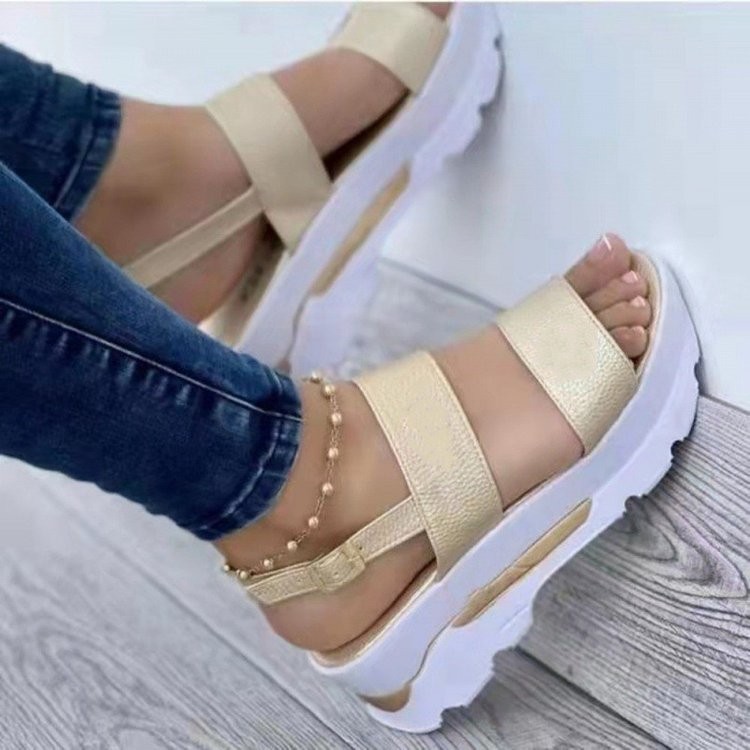New 2024 Wedge Heel Casual Buckle Beach Shoes Fish Mouth Roman Style Sandals for Women_voghion.com