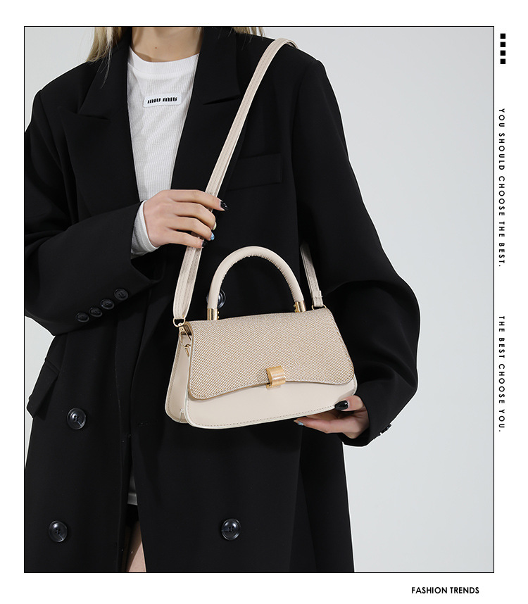 493g Weight Lock clasp Closure Type Single Shoulder Strap, Top Handle Strap Type Crossbody Bag Bags Type Daily Occasion Pu Leather Material Color Block, Solid Color Pattern All Seasons Season Women's Gender Streetwear Style Square Shape Small Size Women's Small Pu Leather Color Block Solid Color Streetwear Square Lock Clasp Crossbody Bag 无