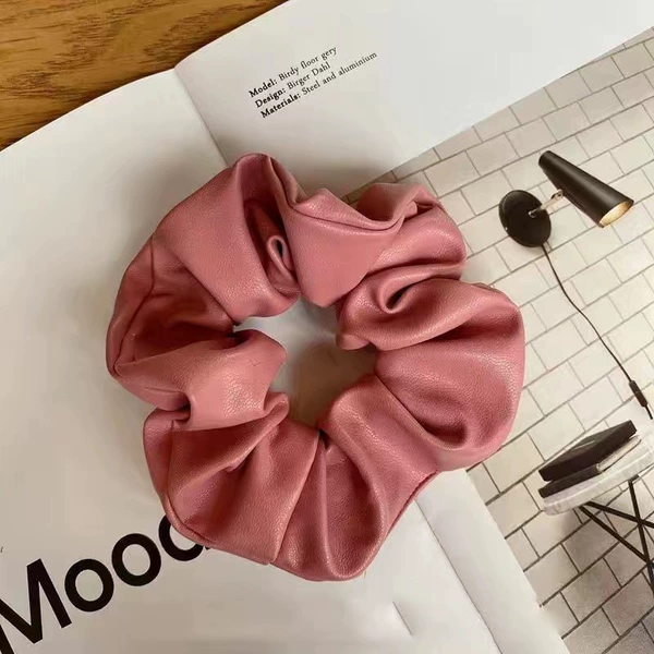 5#pink leather large intestine ring