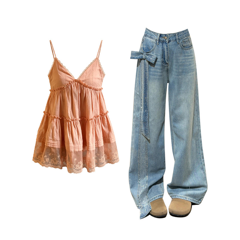 In Stock for Summer: Sweet and Gentle Style Lace Loose Camisole Top, Feminine High-Waisted Slimming Jeans Set In Stock for Summer: Sweet and Gentle Style Lace Loose Camisole Top, Feminine High-Waisted Slimming Jeans Set