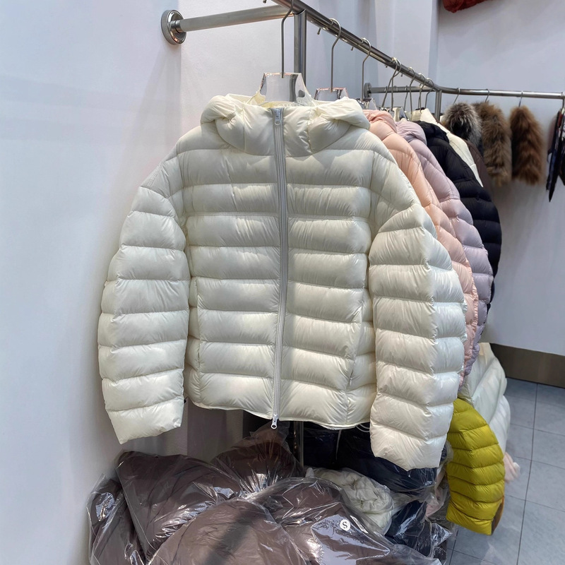 2026 Winter New Korean Style Loose Yellow Hooded Puffer down Jacket for Women, Short Thickened White Duck down Coat
