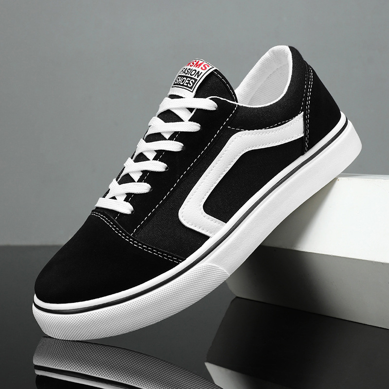 Zapatos de lona para hombres primavera 2025 nuevos zapatos de hombre tendencia juvenil zapatos de skate para hombres zapatos deportivos casuales para hombres