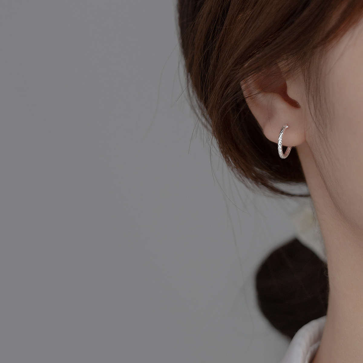 Eloch S925 Silver Car Flower Star Earbins coreano personalidad simple pendientes básicos pendientes G9153