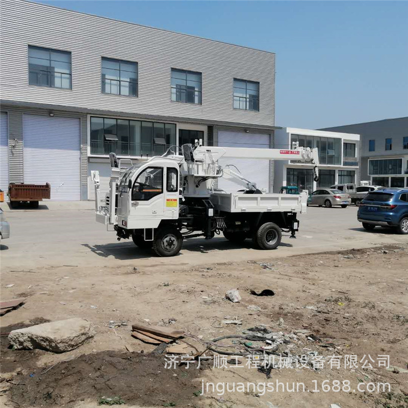 厂家直供四不像随吊挖林移树四驱随车吊挖一体机四不像运输车