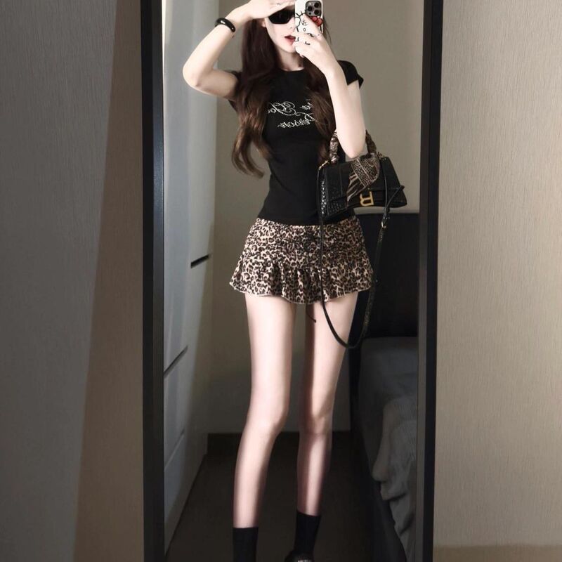 甜辣风小众烫钻短袖T恤套装女夏季辣妹豹纹半身裙修身显瘦上衣ins|undefined