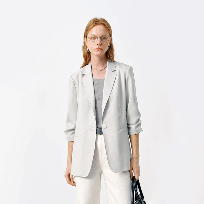 Same Style as in the Mall, 25 Summer New Product, Quiet Luxury Aesthetic, High-End Feel, Three-Quarter Stacked Sleeve Blazer for Women 5g2210311