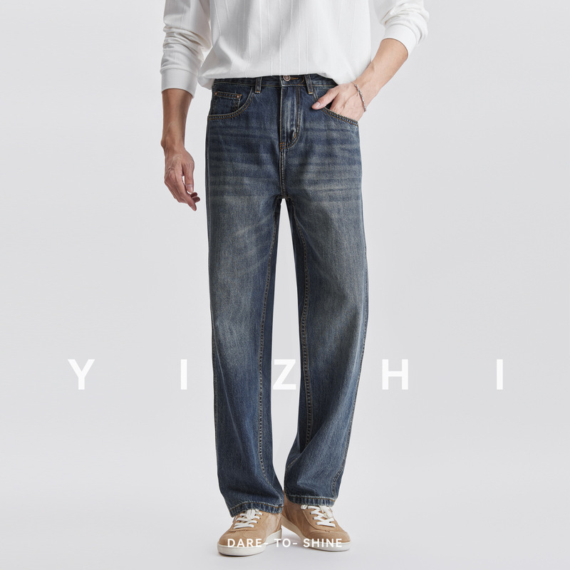 Also available for Fall 2026: 13-ounce men's jeans in American retro style, straight-leg, washed, slightly tapered, casual trousers
