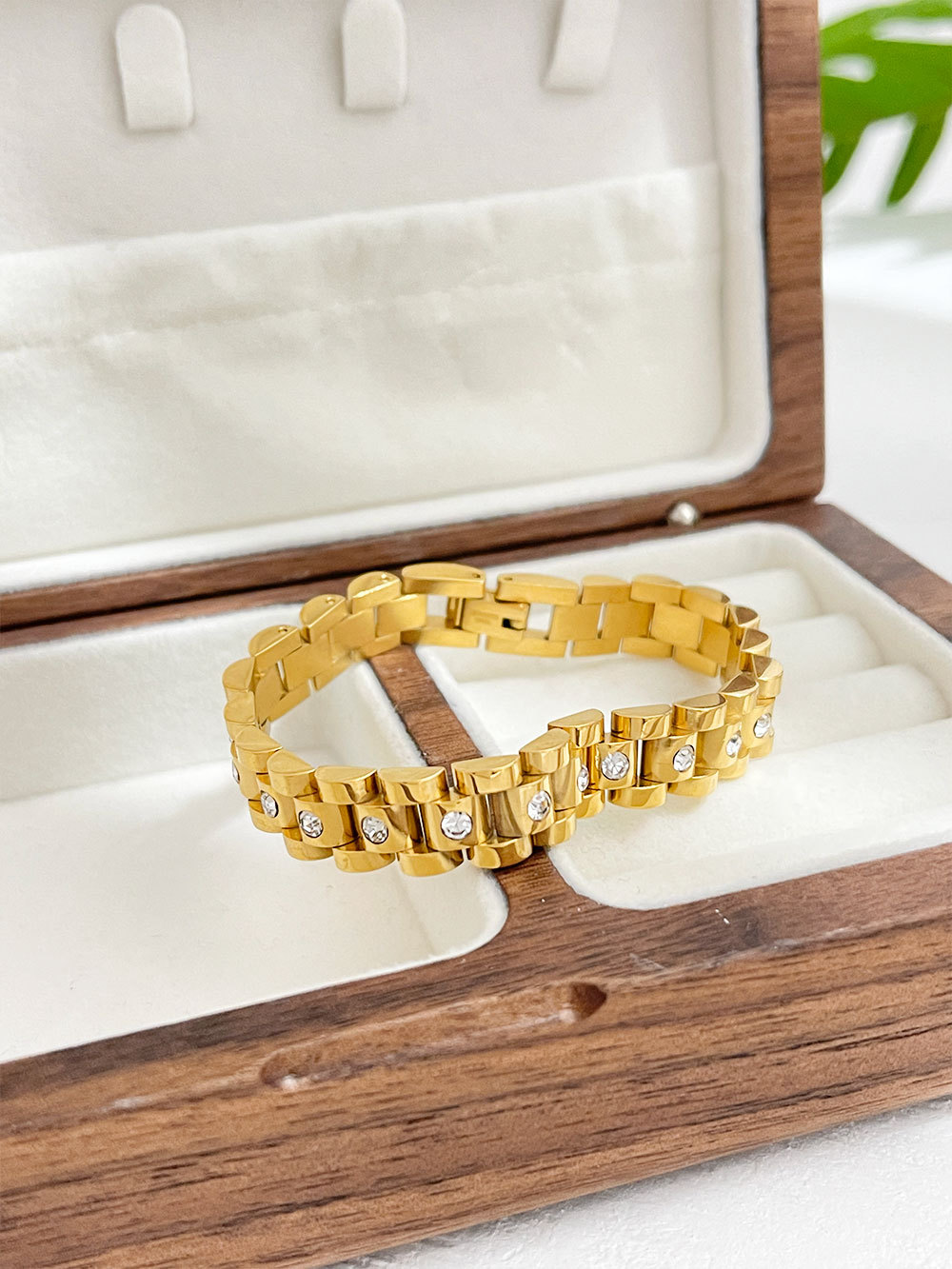 18K Gold Plated Plating Material Rhinestones Inlay Material PVD Coated Real Gold Plated 18K Gold Circle 304 Stainless Steel Fashion Waterproof Non Tarnish 304 Stainless Steel Bracelets