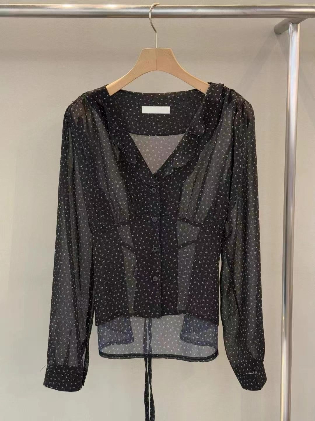 Camicia donna floreale scollo a v chiffon stile mori maniche lunghe_voghion.com