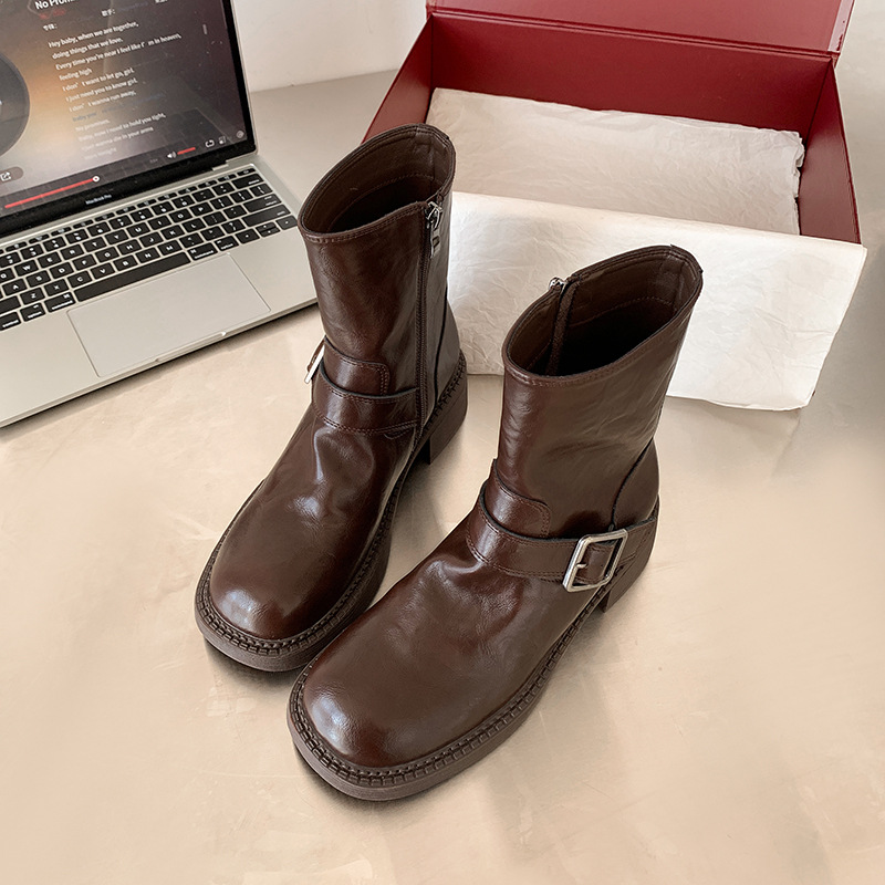 포도 엄마 studiolee Washed Cowhide Round Toe Thick Heel 오토바이 부츠 벨트 버클 미드 부츠 여성용 마틴 부츠