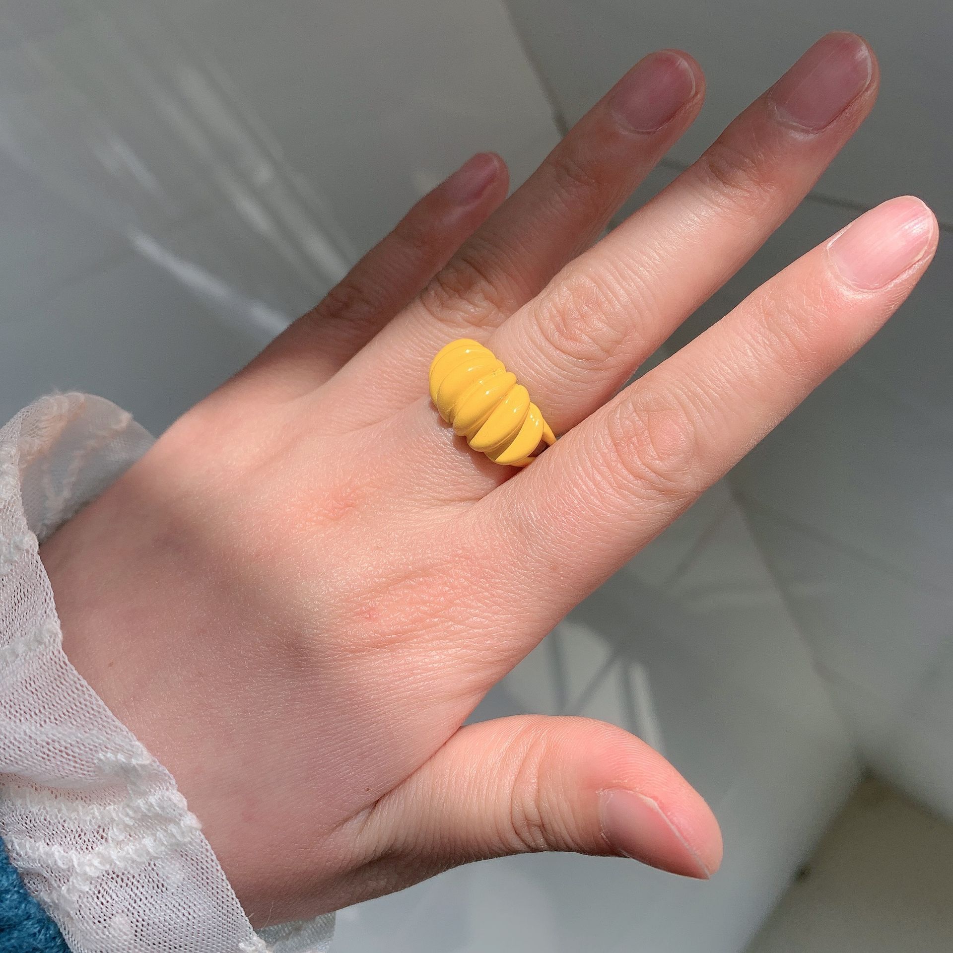 simple geometry alloy spray paint ring